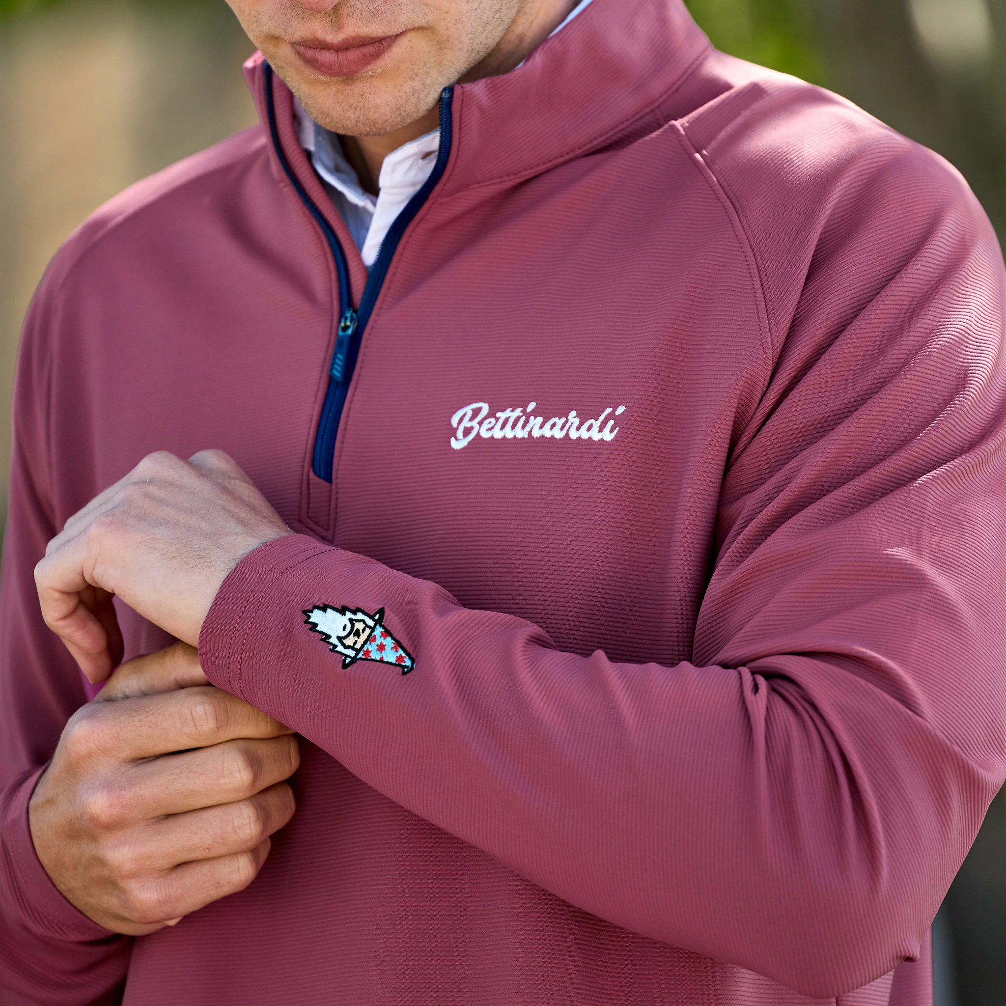 Bettinardi Holderness & Bourne Wizard Stuart Pullover (Cabernet) - Image 3