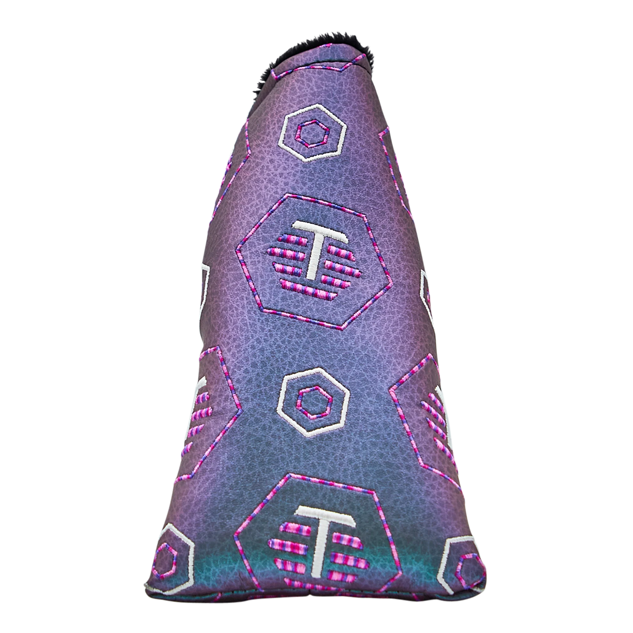Cyber Chameleon T-Hive Blade Headcover - Image 3